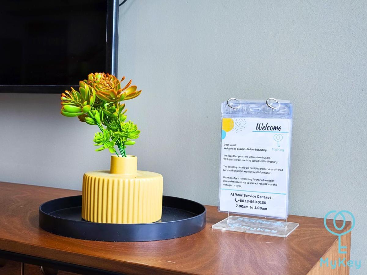 Scarletz Suites By Mykey Kuala Lumpur Exteriör bild A welcome letter